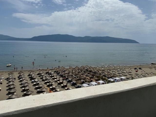 Beachsite Вльора Екстер'єр фото
